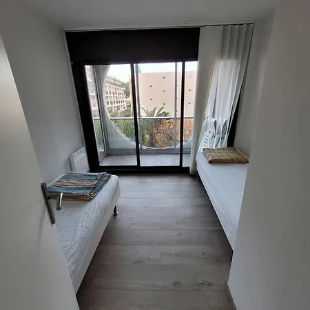 Appartement Quartier Du Port T4 Pour 8 Personnes N12 La Grande Motte