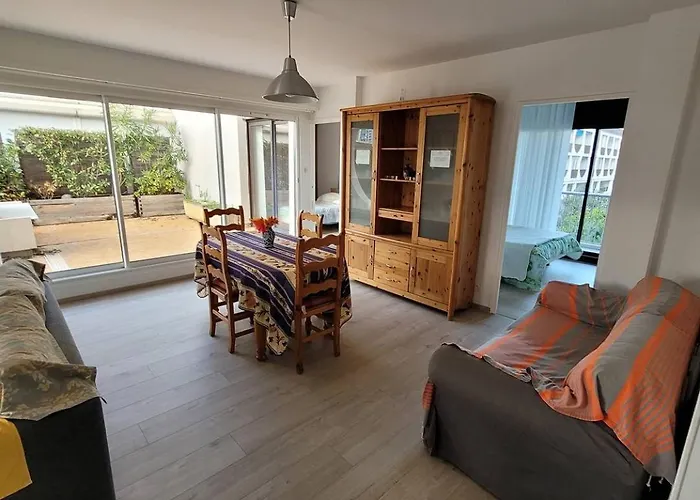 Quartier Du Port T4 Pour 8 Personnes N12