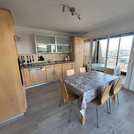 Quartier Du Port T4 Pour 8 Personnes N12 La Grande Motte