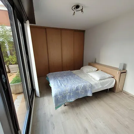 Quartier Du Port T4 Pour 8 Personnes N12 Apartment *